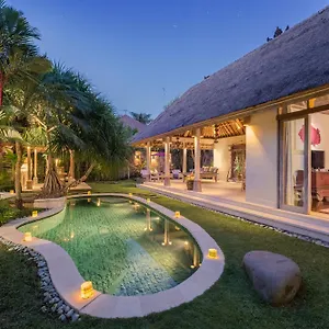  Villa Tirta Naga Bali Indonesien